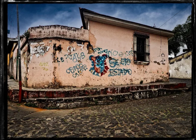 Walls Textures Signs photography in Xela