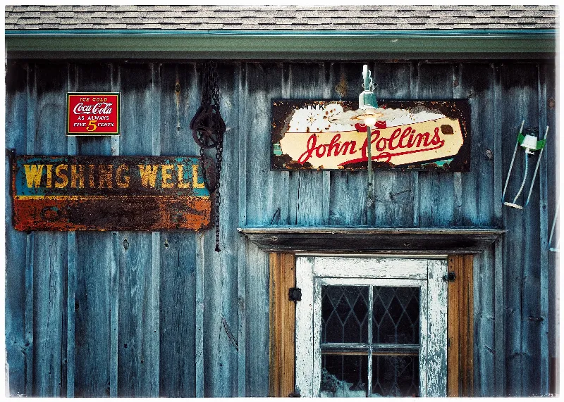 Walls Textures Signs photography in Carlow, Ontario