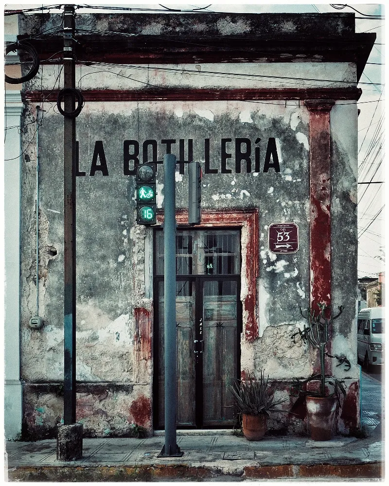 Walls Textures Signs photography in Merida